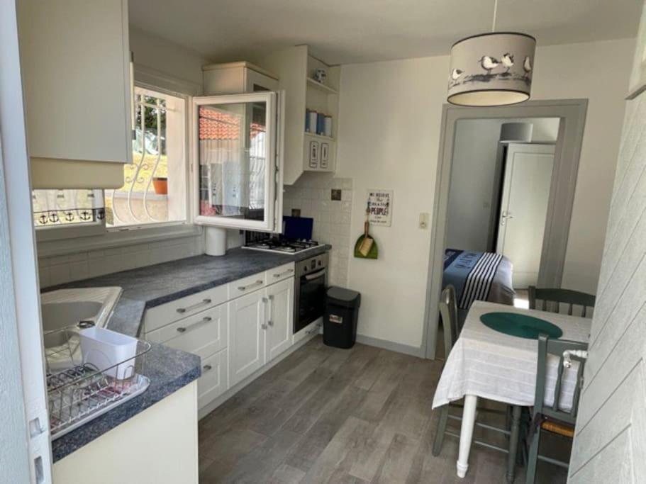 Adorable Petite Maison A 400M De La Mer Villa Saint-Georges-de-Didonne Luaran gambar