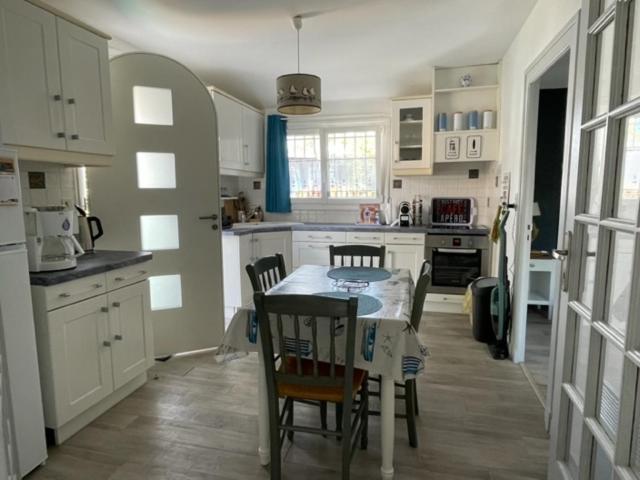 Adorable Petite Maison A 400M De La Mer Villa Saint-Georges-de-Didonne Luaran gambar