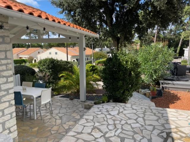 Adorable Petite Maison A 400M De La Mer Villa Saint-Georges-de-Didonne Luaran gambar
